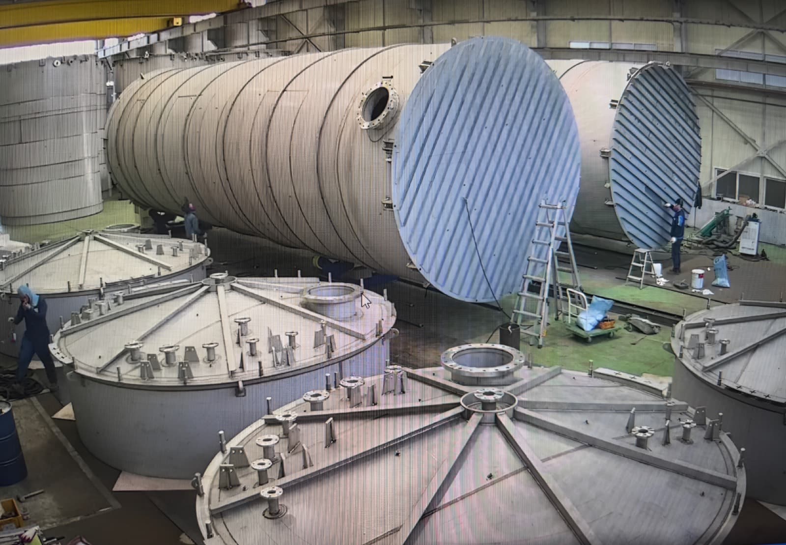200 m³-class large tank · fabrication detail