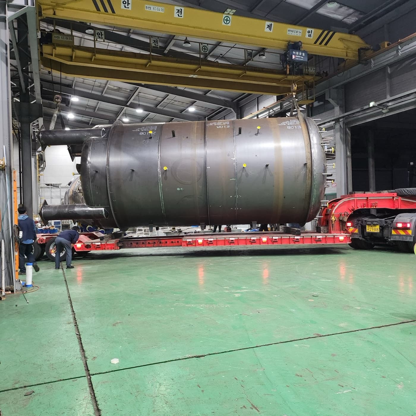 92 m³-class tank · fabrication detail